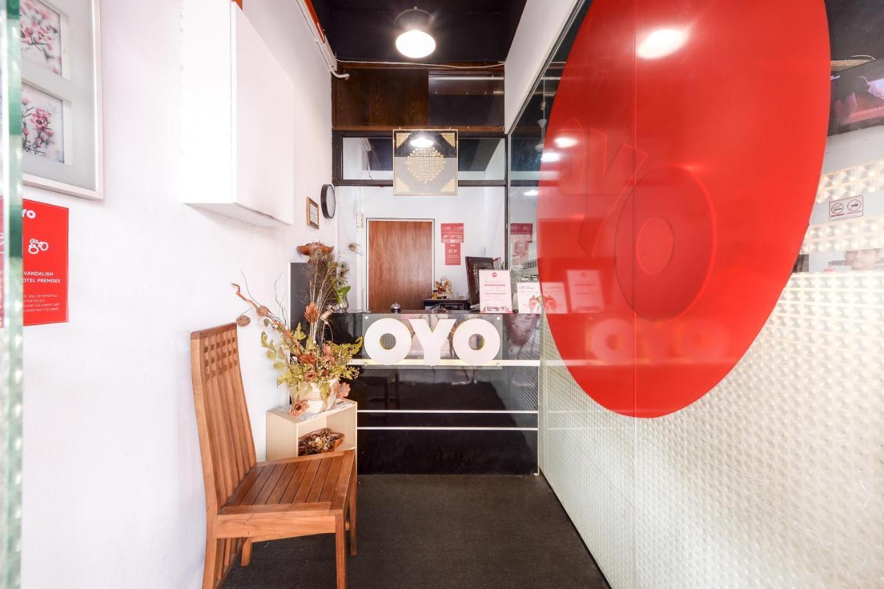 Oyo 90429 Hotel Narasindo クアラルンプール エクステリア 写真