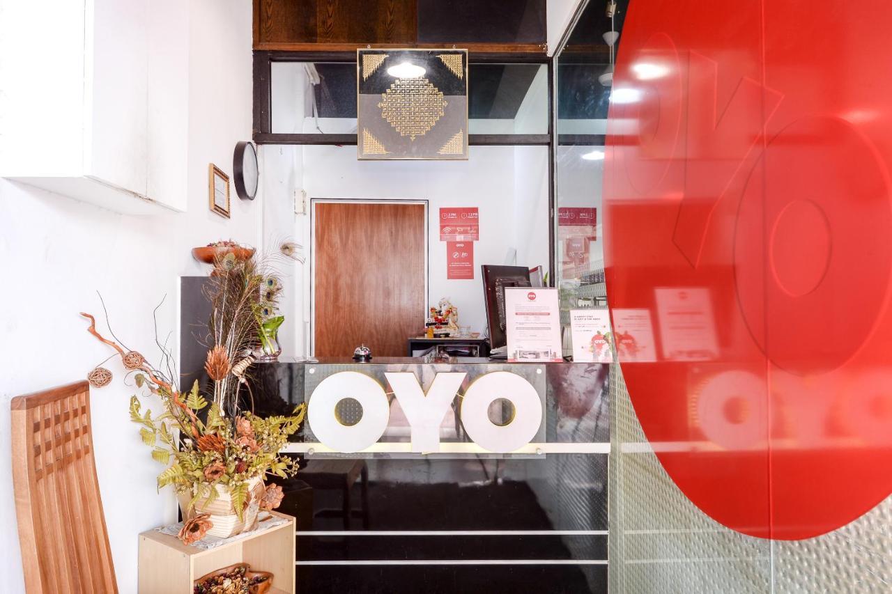 Oyo 90429 Hotel Narasindo クアラルンプール エクステリア 写真