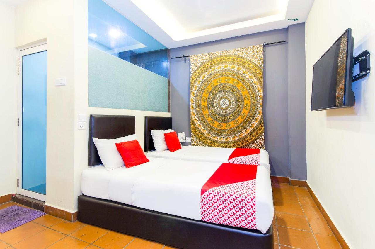 Oyo 90429 Hotel Narasindo クアラルンプール エクステリア 写真