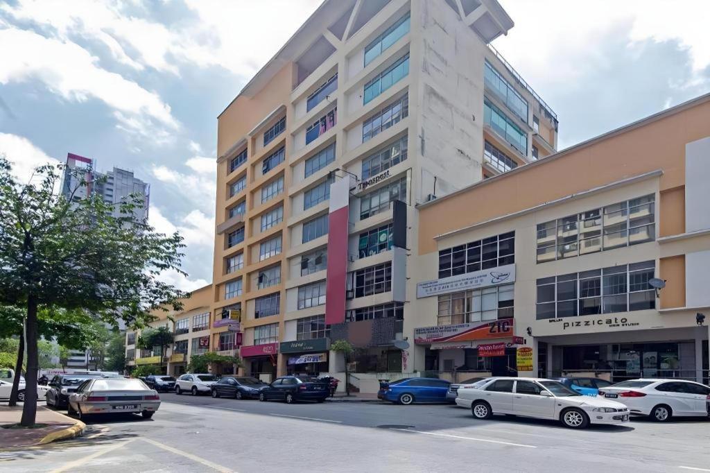 Oyo 90429 Hotel Narasindo クアラルンプール エクステリア 写真